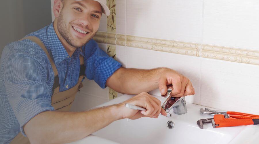 Handle or spout repair in Navarro, CA